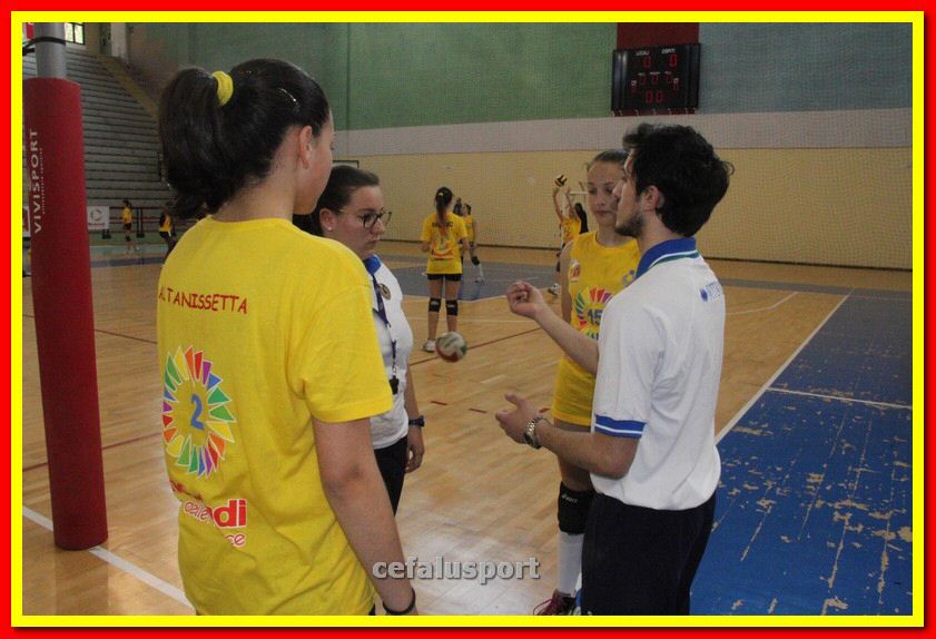 140430 volley 247_tn.jpg